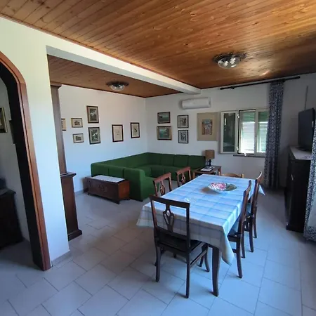 Vakantiehuis Very Ii Marina di Campo